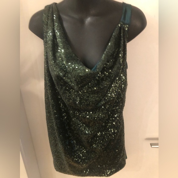 2/$100 Jennifer Lopez XL (XL-16 Fit) - Picture 7 of 12